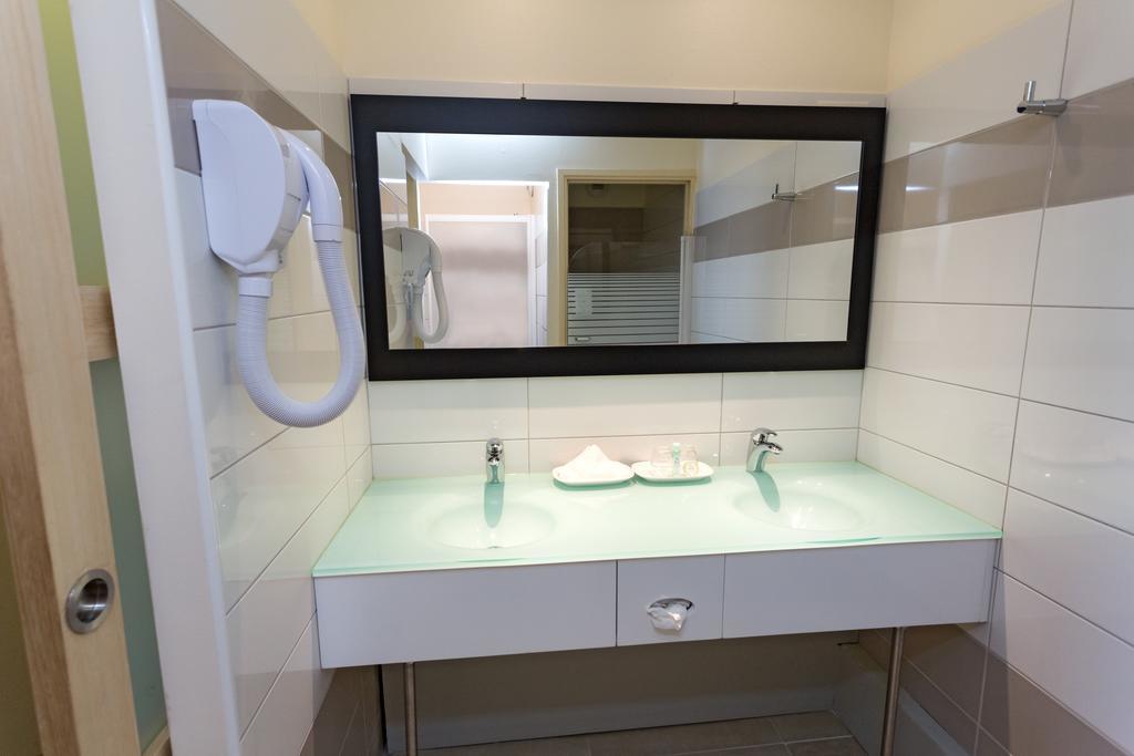 Hotel Austral By Exsel サン＝ドニ 部屋 写真