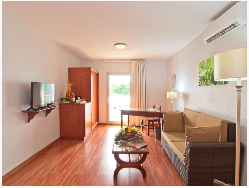 Hotel Austral By Exsel サン＝ドニ 部屋 写真